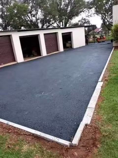 Commercial parking lot tar surfacing Johannesburg